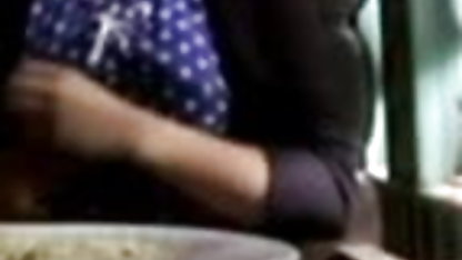 युवा छात्र fucks शिक्षक में के घर वर्ग और कमिंग बीपी सेक्सी वीडियो ब्लू फिल्म में उसके मुंह
