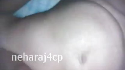 पत्नी एक मुखौटा गुजराती वीडियो बीपी फिल्म में स्काइपे पर बनाता है, और पति लग रहा है