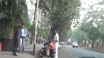 पति fucks पत्नी पर के मंजिल में के स्नानघर इससे पहले ब्लू फिल्म सेक्सी बीपी वीडियो काम
