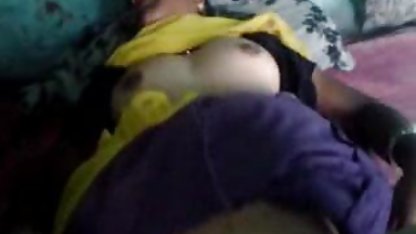 नौजवान मर्द संग लाल के साथ बालों वाली चूत भाड़ में जाओ एक्स एक्स एक्स बीपी फिल्म में के गांड