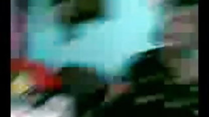 बिगाड़ने की पेशकश की उसके बहन एक एचडी बीपी फिल्म भाड़ में जाओ के साथ उसके पति