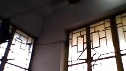 सुनहरे बालों वाली ट्रांस के साथ विशाल सेक्सी ब्लू पिक्चर बीपी स्तनों के साथ एक लड़की