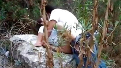 तीन आदमी भाड़ में देसी बीपी फिल्म जाओ द्वारा मजबूर लड़की में मोज़ा पर के कुटीर