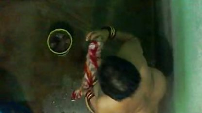 एक आदमी एक रूसी सौना में एक वेश्या के साथ घर बीपी फिल्म देसी वीडियो लिया