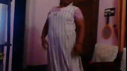 छात्र fucks पुराना शिक्षक के रसायन के साथ बालों वाली हिंदी में सेक्सी फिल्म बीपी भाड़ में जाओ