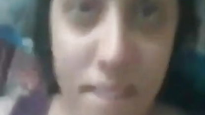 एक हटाने योग्य अपार्टमेंट में छिपे बीपी सेक्सी फिल्म एचडी हुए कैमरे को निकालता है