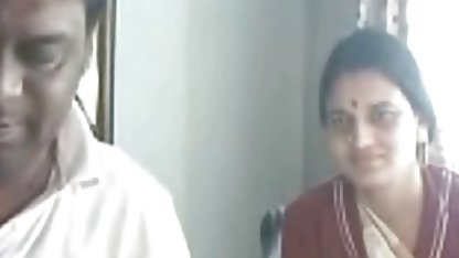 Domina बैठता है योनि पर के सेक्सी फिल्म बीपी हिंदी में चेहरा के एक नाराज आदमी