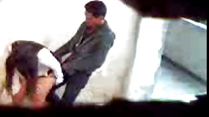 यार एक फिट पर एक शराबी त्वचा fucks, और एक दोस्त हिंदी बीपी वीडियो फिल्म के फोन पर गोली मारता है