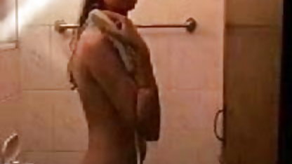 यार टपकाव का सेक्सी वीडियो फिल्म बीपी है और एक शौचालय दास के मुंह में peeing
