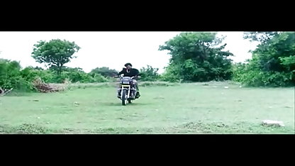 रूसी लड़की हावी के आदमी और फुल बीपी सेक्सी फिल्म बैठता है पर अपने चेहरा