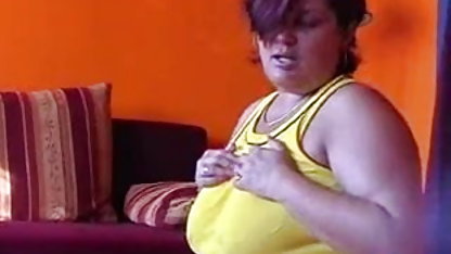 गंजा भाड़ में जाओ fucks दो transes में के गांड पर के सेक्सी बीपी मूवी एक ही समय