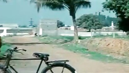 पत्नी है पंगा लेना एक दोस्त में के कार और उसके पति लेता है यह बीपी सेक्सी वीडियो ब्लू फिल्म बंद
